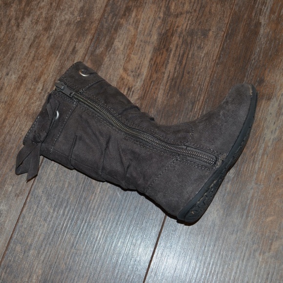 Harper Canyon Suede Boots - Picture 3 of 7